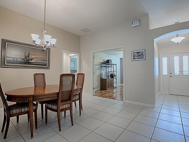 FRONT FOYER ... LOVELY, LARGE TILE IN THE MAIN PAR