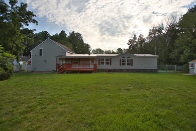 12A Stokes Rd, Londonderry, NH 03053 - photo 5