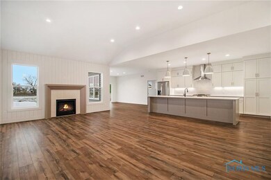 9349 Kimball Creek N, Sylvania, OH 43560 - photo 5