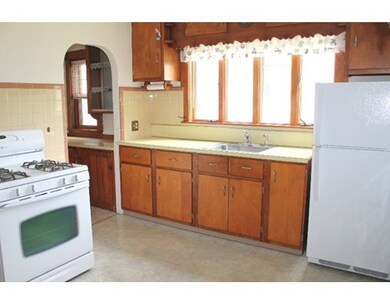 12 Upland Rd, Somerville, MA 02144 - photo 5