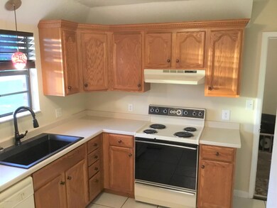 6605 DALLAS KITCHEN 2