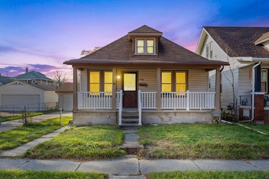 1114 2nd St, Wyandotte, MI 48192 - photo 2