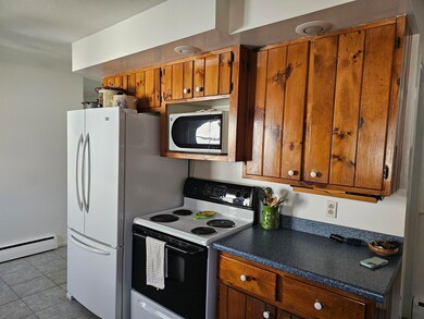 14 Jeannette Ave, Lewiston, ME 04240 - photo 4