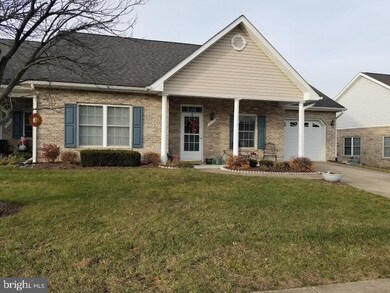 218 Lynn Dr, Stephens City, VA 22655 - photo 2