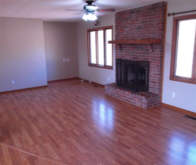 7030 SW Fountaindale Rd, Topeka, KS 66614 - photo 7