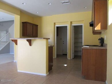 023-278939-Kitchen