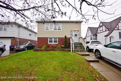 382 Clarke Ave, Staten Island, NY 10306 - photo 2
