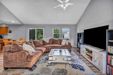 4052 Pine Dr unit 72, Rootstown, OH 44272 - photo 4