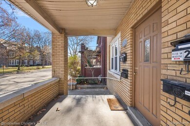 829 Beaconsfield Ave unit 2N, Grosse Pointe Park, MI 48230 - photo 6