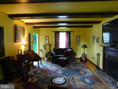 1700 Magnolia Ln, Norristown, PA 19403 - photo 5