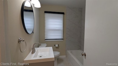 17714 Five Points St, Redford, MI 48240 - photo 7