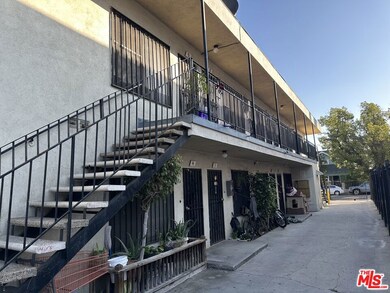 869 W 41st St, Los Angeles, CA 90037 - photo 3