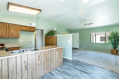 Kitchen/Family
