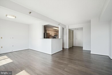 Chelsea Towers unit 509, Bethesda, MD 20817 - photo 5