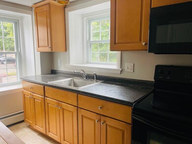 413 Second unit 2, Rollinsford, NH 03869 - photo 4