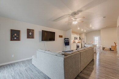 1325 E 95th St, Odessa, TX 79765 - photo 4