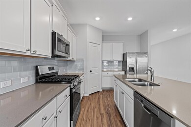 321 Arnage Dr, Hutto, TX 78634 - photo 4