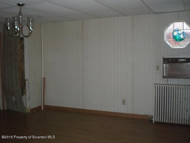 307 E Green St, West Hazleton, PA 18202 - photo 4