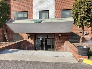 600 Governors Dr unit 15, Winthrop, MA 02152 - photo 3