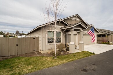 2446 SW Newberry Loop, Redmond, OR 97756 - photo 2