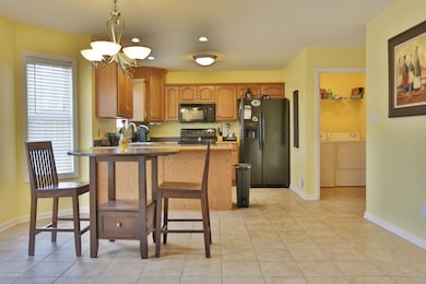 8602 Everett Rush Ct, Louisville, KY 40228 - photo 7