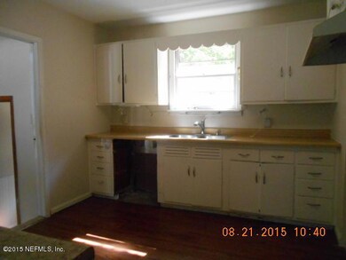 1257 Murray Dr, Jacksonville, FL 32205 - photo 2