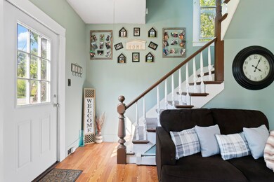 35 Pleasant St_114