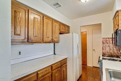 16 Dixie Ln Jackson NJ 08527-print-007-1