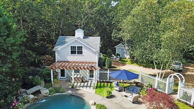 33 Llewellyn Way, Edgartown, MA 02539 - photo 4