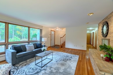 573 Marshall Rd, Fitchburg, MA 01420 - photo 7