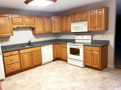 313 Meetinghouse Way, Pembroke, NH 03275 - photo 7