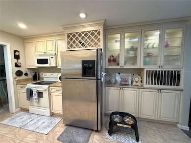 7501 Cumber Dr, New Port Richey, FL 34653 - photo 4