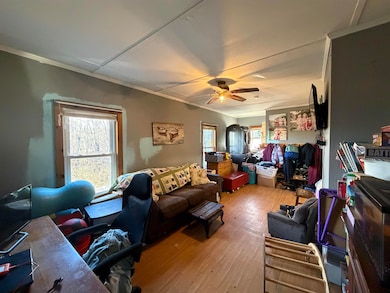 17 Pappas Rd, Claremont, NH 03743 - photo 6