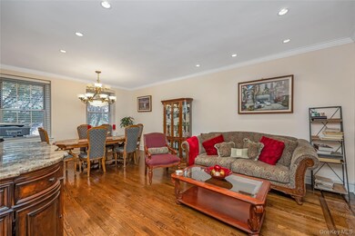1 Meadow Dr unit 1K, Woodmere, NY 11598 - photo 2