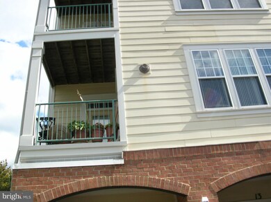 130 Chevy Chase St unit 301, Gaithersburg, MD 20878 - photo 5