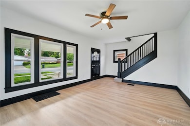 902 N Detroit St, Xenia, OH 45385 - photo 4