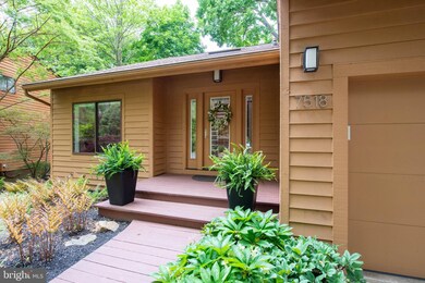 7518 Waterlily Way, Columbia, MD 21046 - photo 4