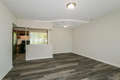 9930 Duke Dr, Saint Louis, MO 63136 - photo 4