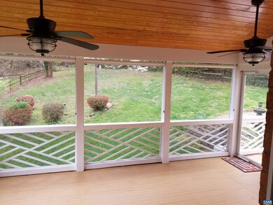 2912 Idlewood Dr, Charlottesville, VA 22901 - photo 6