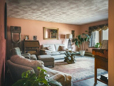 4 Howe St, Ipswich, MA 01938 - photo 4