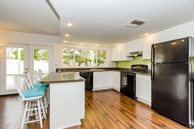 4065 E Cholla AZ-8