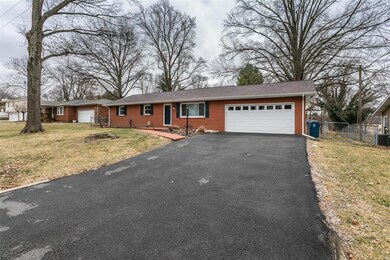 34 Joel Dr, Glen Carbon, IL 62034 - photo 2