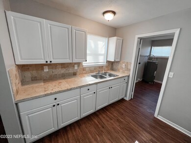 2153 Bo Peep Dr W, Jacksonville, FL 32210 - photo 7