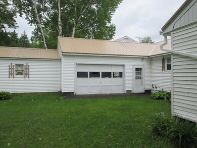 33 Cottage Rd, Millinocket, ME 04462 - photo 3