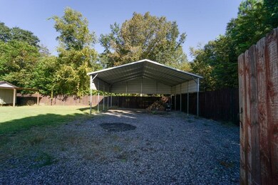 409 Hatcher Rd, Warner Robins, GA 31088 - photo 6