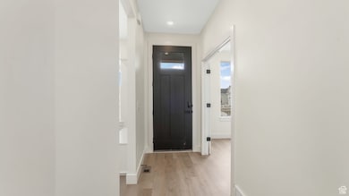 2298 E Parkside Cir, South Ogden, UT 84403 - photo 5