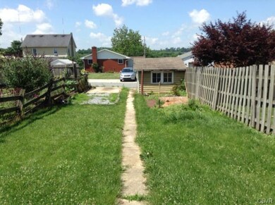 3026 S 5th Ave, Whitehall, PA 18052 - photo 2