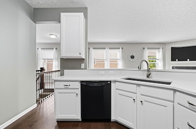 19-web-or-mls-Dawn Fickel - 4879 Blossom