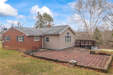 Backyard Deck and Patio for added Out door Living 
