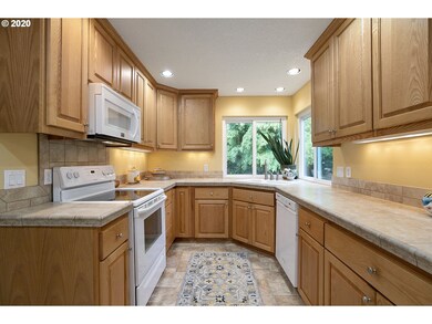 1382 SE Evans Loop, Troutdale, OR 97060 - photo 7